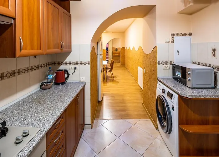 The Main Square! 2 Separated Bedrooms, Balcony *