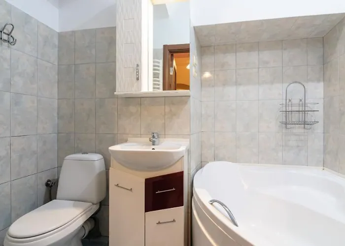 The Main Square! 2 Separated Bedrooms, Balcony