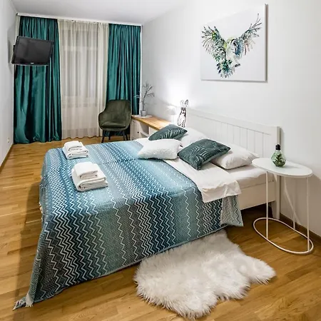 The Main Square! 2 Separated Bedrooms, Balcony Apartment