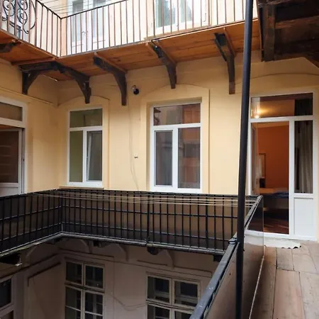 The Main Square! 2 Separated Bedrooms, Balcony Lviv