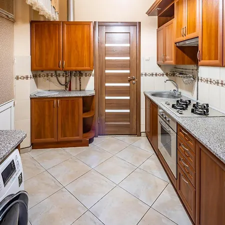 The Main Square! 2 Separated Bedrooms, Balcony Apartment Lviv