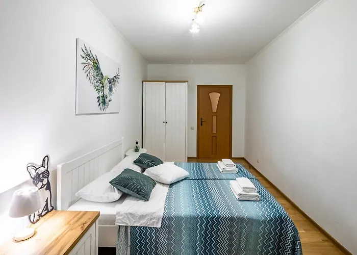 The Main Square! 2 Separated Bedrooms, Balcony * Lviv