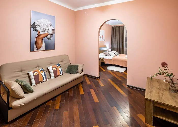 The Main Square! 2 Separated Bedrooms, Balcony